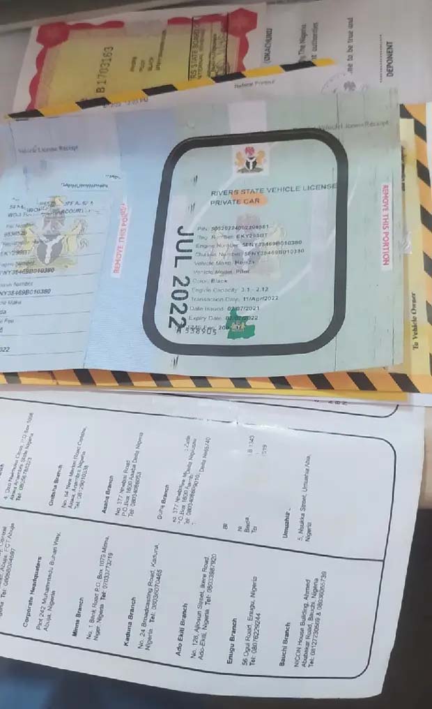 AN IMAGE OF A VEHICLE REGISTRATION DOCUMENT